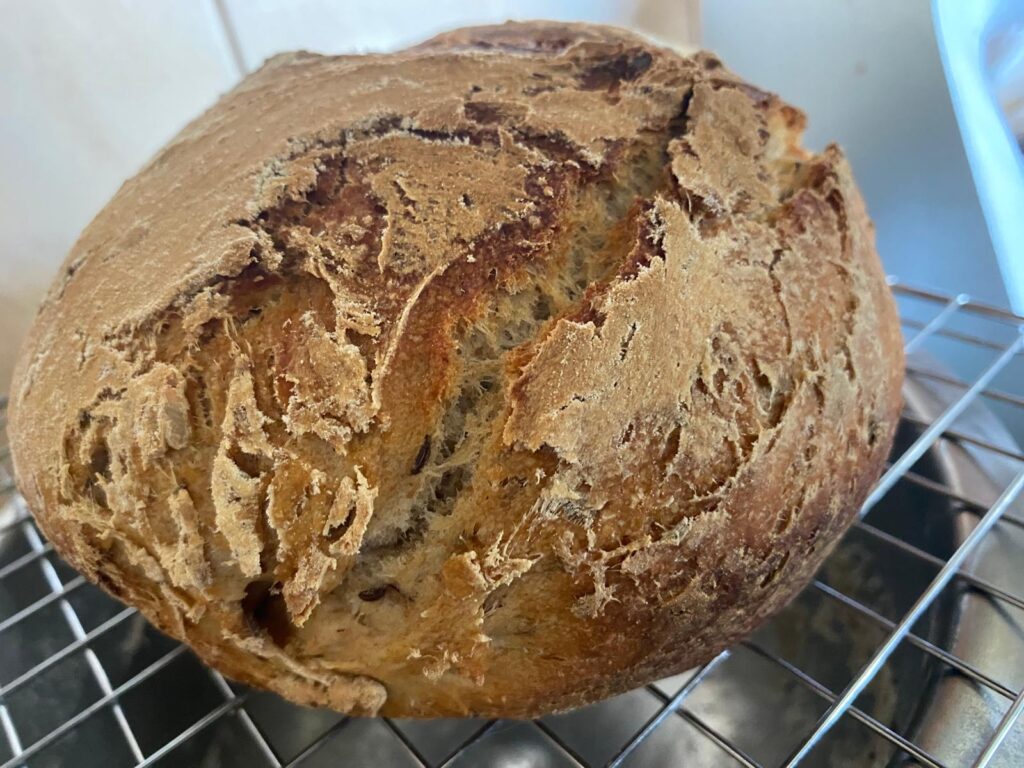 Латвийский кислосладкий хлеб на закваске